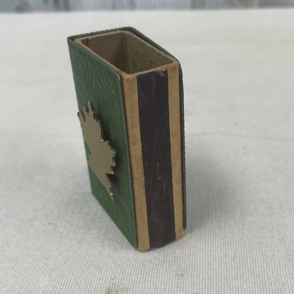 Vintage Wadsworth Ohio Match Company Cardboard Box W Plastic Striking Cover - Picture 4 of 6